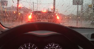 Safe Driving in The Rain – जानिए 7…
